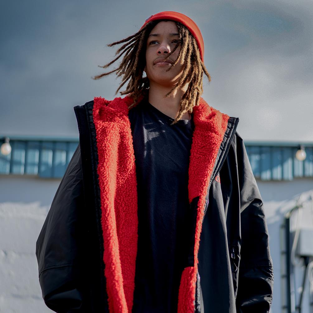 dryrobe Advance Long Sleeve Changing Robe - Black / Red Extra Image 5